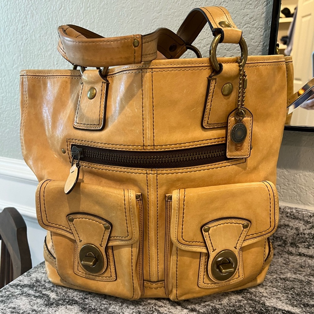 Legacy Coach Tote… distressed natural leather. 14x16”